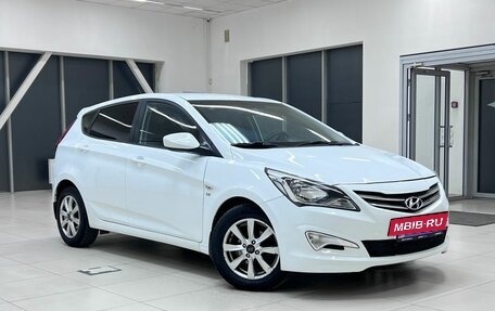 Hyundai Solaris II рестайлинг, 2015 год, 1 120 000 рублей, 3 фотография