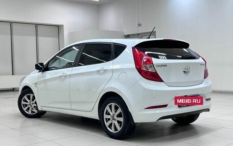 Hyundai Solaris II рестайлинг, 2015 год, 1 120 000 рублей, 4 фотография