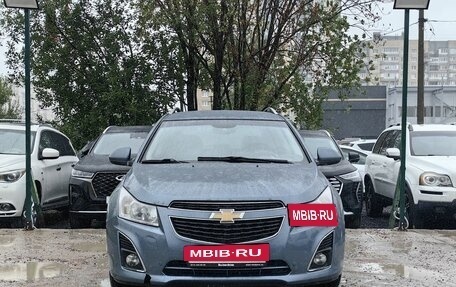 Chevrolet Cruze II, 2013 год, 569 000 рублей, 2 фотография