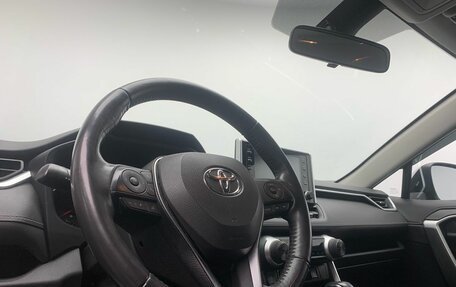 Toyota RAV4, 2020 год, 3 574 000 рублей, 19 фотография