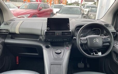 Citroen Berlingo III, 2021 год, 1 100 000 рублей, 11 фотография