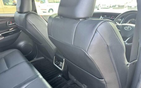 Toyota Harrier, 2020 год, 2 166 000 рублей, 29 фотография