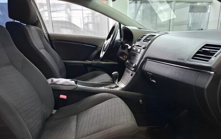 Toyota Avensis III рестайлинг, 2010 год, 779 000 рублей, 23 фотография