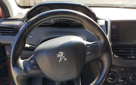 Peugeot 208 II, 2013 год, 680 000 рублей, 7 фотография