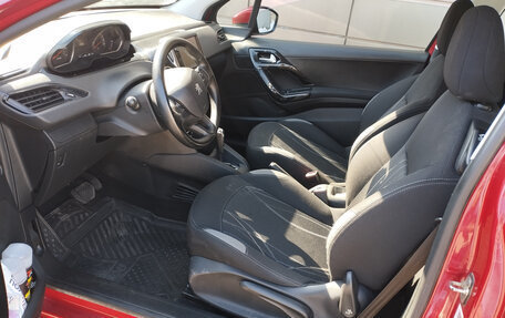 Peugeot 208 II, 2013 год, 680 000 рублей, 4 фотография