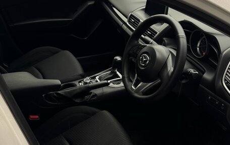 Mazda Axela, 2016 год, 1 300 000 рублей, 10 фотография