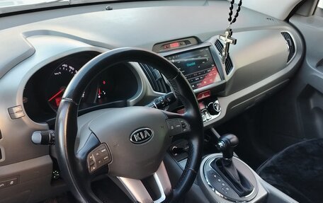 KIA Sportage III, 2010 год, 1 085 000 рублей, 6 фотография