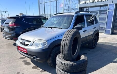 Chevrolet Niva I рестайлинг, 2018 год, 599 000 рублей, 1 фотография
