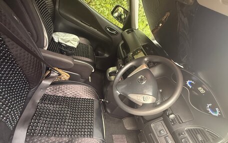 Nissan Serena IV, 2015 год, 1 580 000 рублей, 3 фотография