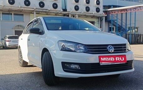 Volkswagen Polo VI (EU Market), 2017 год, 880 000 рублей, 3 фотография