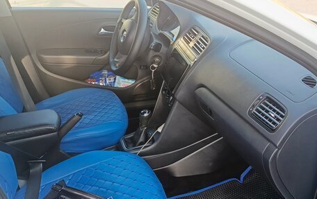 Volkswagen Polo VI (EU Market), 2017 год, 880 000 рублей, 10 фотография