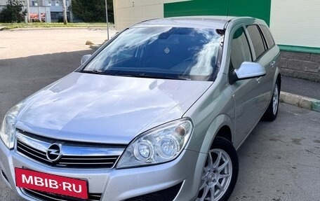 Opel Astra H, 2011 год, 600 000 рублей, 2 фотография