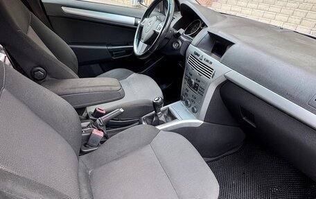 Opel Astra H, 2011 год, 600 000 рублей, 14 фотография