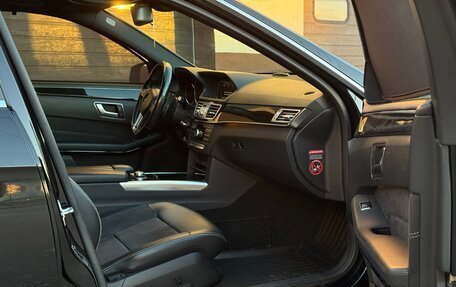 Mercedes-Benz E-Класс, 2013 год, 2 180 000 рублей, 10 фотография
