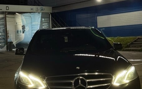 Mercedes-Benz E-Класс, 2013 год, 2 180 000 рублей, 6 фотография