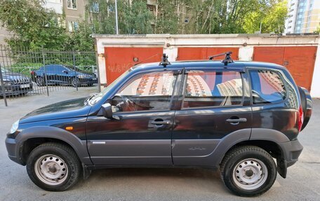 Chevrolet Niva I рестайлинг, 2009 год, 630 000 рублей, 4 фотография
