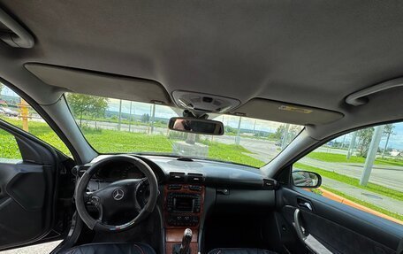 Mercedes-Benz C-Класс, 2004 год, 450 000 рублей, 10 фотография