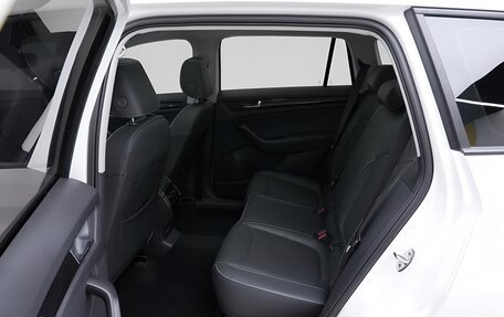 Skoda Kodiaq I, 2025 год, 3 700 757 рублей, 6 фотография