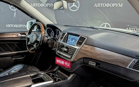 Mercedes-Benz GL-Класс, 2015 год, 2 990 000 рублей, 12 фотография
