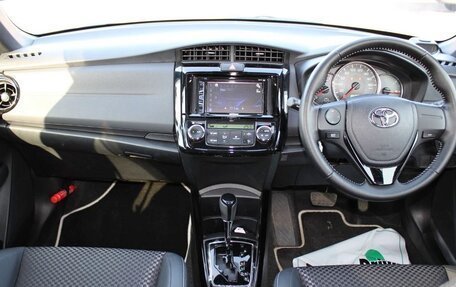 Toyota Corolla, 2019 год, 996 000 рублей, 13 фотография