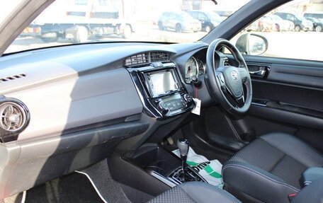 Toyota Corolla, 2019 год, 996 000 рублей, 18 фотография