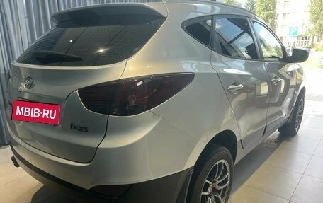 Hyundai ix35 I рестайлинг, 2012 год, 879 000 рублей, 3 фотография