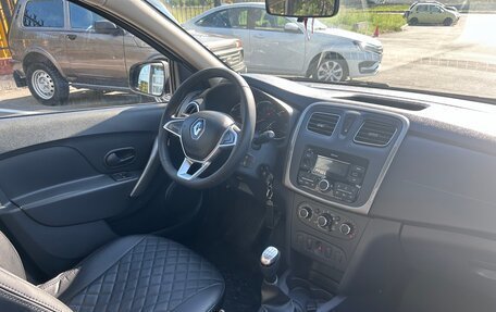 Renault Logan II, 2021 год, 939 000 рублей, 14 фотография