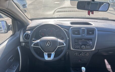 Renault Logan II, 2021 год, 939 000 рублей, 16 фотография
