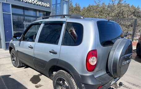 Chevrolet Niva I рестайлинг, 2018 год, 599 000 рублей, 5 фотография