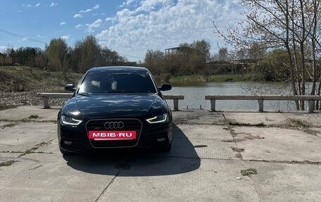 Audi A4, 2012 год, 1 500 000 рублей, 3 фотография