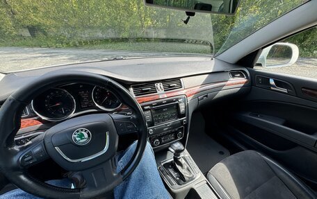Skoda Superb III рестайлинг, 2012 год, 1 070 000 рублей, 9 фотография