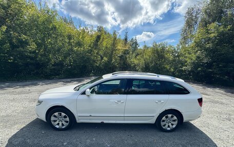 Skoda Superb III рестайлинг, 2012 год, 1 070 000 рублей, 5 фотография