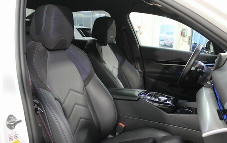 BMW 5 серия, 2023 год, 7 850 000 рублей, 29 фотография