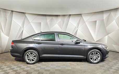 Volkswagen Passat B8 рестайлинг, 2019 год, 2 300 000 рублей, 6 фотография