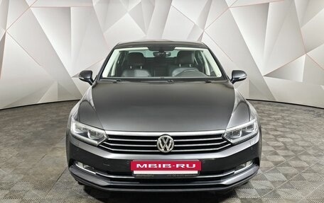 Volkswagen Passat B8 рестайлинг, 2019 год, 2 300 000 рублей, 7 фотография