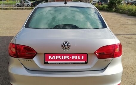 Volkswagen Jetta VI, 2014 год, 1 050 000 рублей, 7 фотография