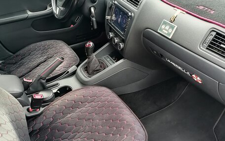 Volkswagen Jetta VI, 2014 год, 1 050 000 рублей, 14 фотография