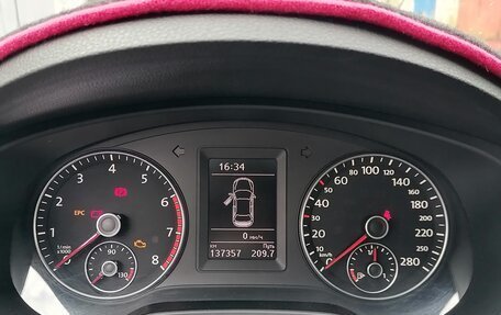 Volkswagen Jetta VI, 2014 год, 1 050 000 рублей, 11 фотография