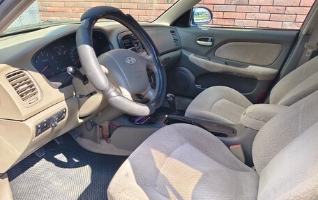 Hyundai Sonata IV рестайлинг, 2003 год, 230 000 рублей, 5 фотография