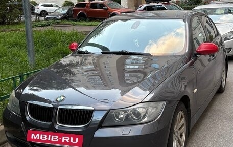 BMW 3 серия, 2007 год, 900 000 рублей, 2 фотография