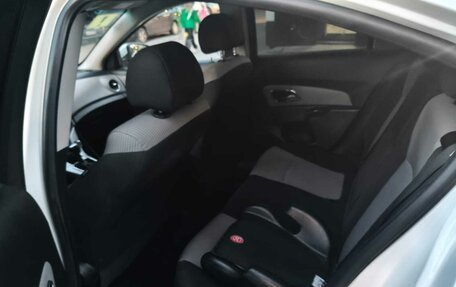 Chevrolet Cruze II, 2014 год, 650 000 рублей, 8 фотография