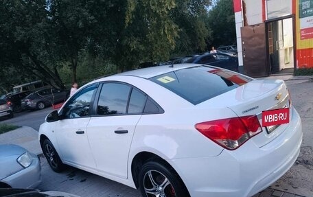 Chevrolet Cruze II, 2014 год, 650 000 рублей, 5 фотография