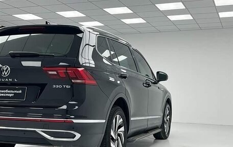 Volkswagen Tiguan II, 2022 год, 2 770 000 рублей, 11 фотография
