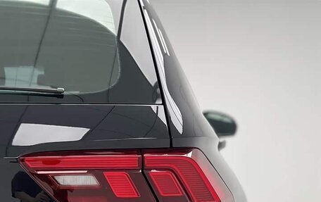 Volkswagen Tiguan II, 2022 год, 2 770 000 рублей, 13 фотография