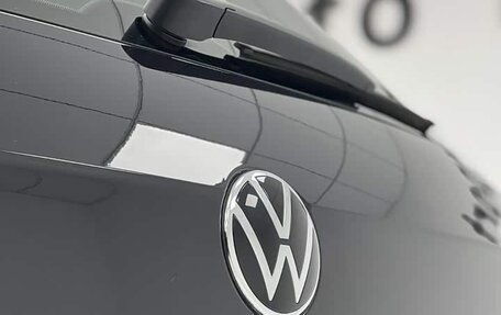 Volkswagen Tiguan II, 2022 год, 2 770 000 рублей, 14 фотография