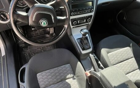 Skoda Octavia, 2012 год, 970 000 рублей, 13 фотография