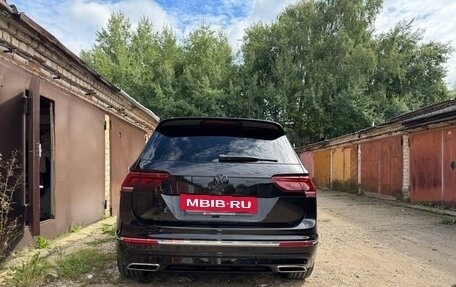Volkswagen Tiguan II, 2019 год, 3 700 000 рублей, 6 фотография