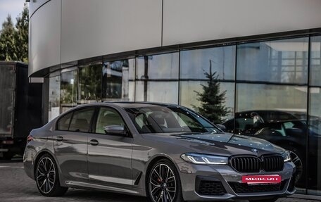 BMW 5 серия, 2021 год, 6 800 000 рублей, 8 фотография