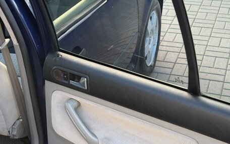 Volkswagen Golf IV, 2000 год, 350 000 рублей, 15 фотография