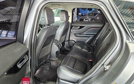 Jaguar F-Pace, 2018 год, 3 149 000 рублей, 18 фотография